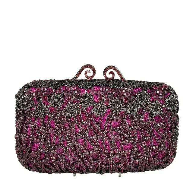 Boutique De FGG Luxury Brown Women Flower Crystal Clutch Evening Minaudiere Bags Bridal Rhinestone Handbags Wedding Party Purse Mini Clutch
Boutique De FGG Luxury Brown Women Flower Crystal Clutch Evening Minaudiere Bags Bridal Rhinestone Handbags Wedding Party Purse Mini Clutch
