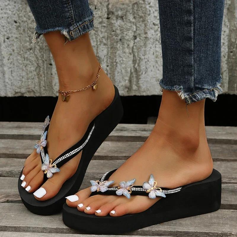 Fashion Luxury Crystal Butterfly Wedge Heel Flip Flops Women Fashion Clip Toe Thick Bottom Slippers Woman Summer Beach Non Slip Slides 42 синий
Fashion Luxury Crystal Butterfly Wedge Heel Flip Flops Women Fashion Clip Toe Thick Bottom Slippers Woman Summer Beach Non Slip Slides 42 синий