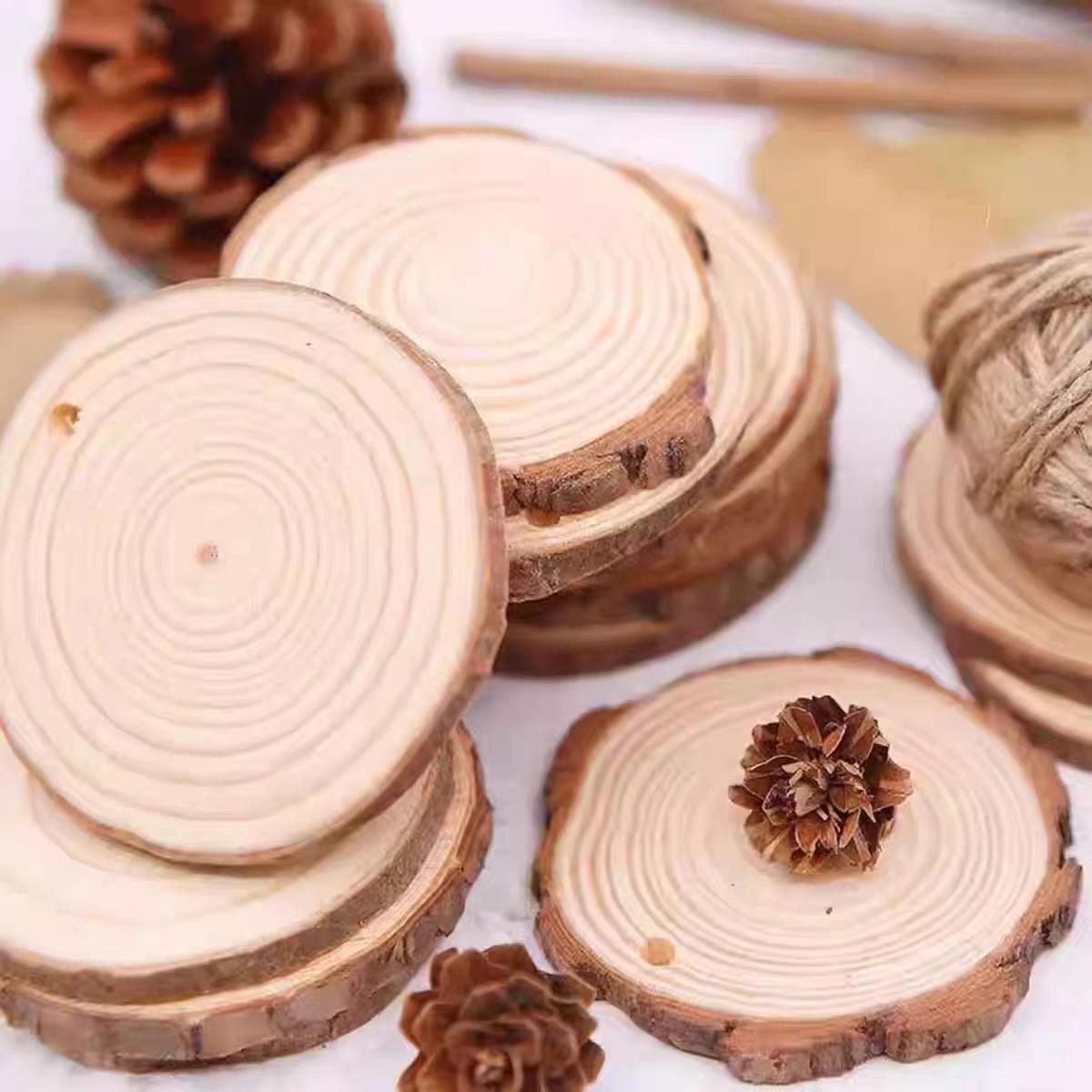 Round Wood Slices for DIY Christmas Tree Ornaments and Kindergarten Painting Diameter 1-3 cm (Thickness 0.5 cm)
Round Wood Slices for DIY Christmas Tree Ornaments and Kindergarten Painting Diameter 1-3 cm (Thickness 0.5 cm)