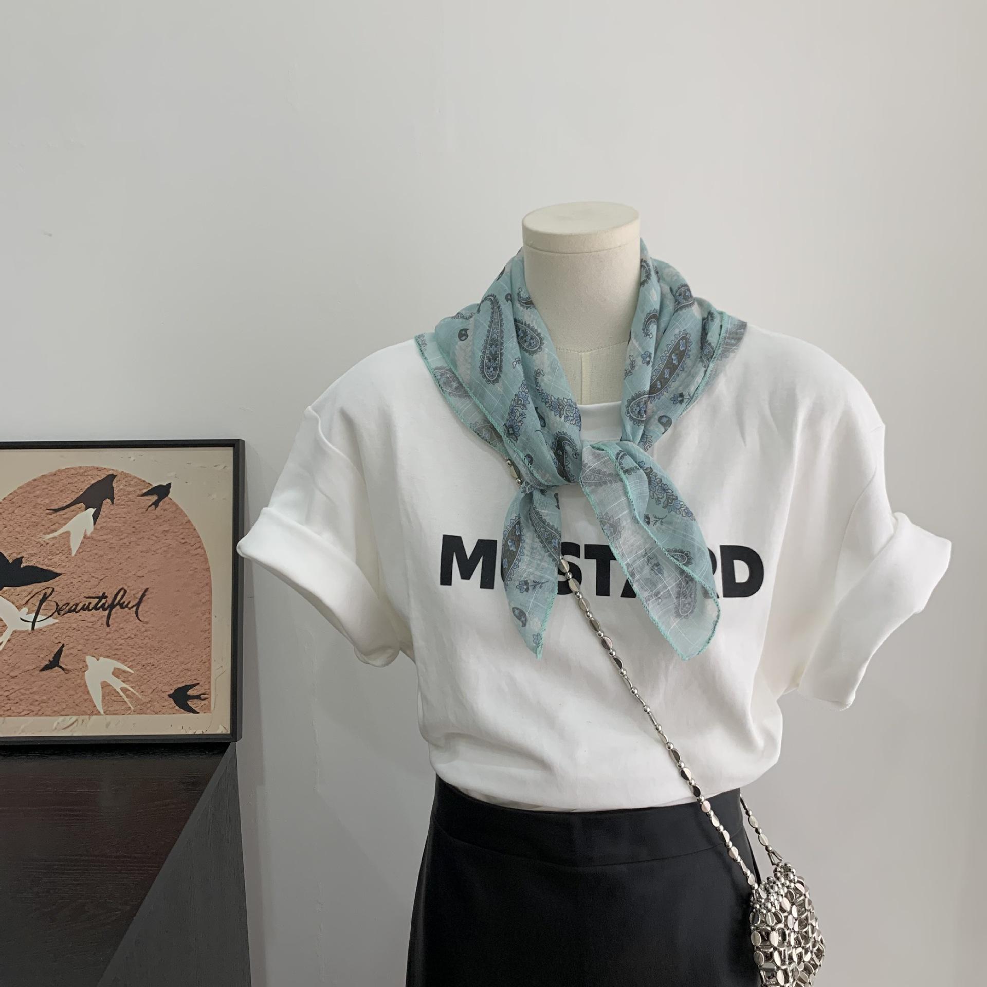 53Cm Internet Celebrity Cotton And Linen Floral Headband Silk Scarf Small Square Scarf Women S Spring And Autumn Thin Scarf Bag Head Decorative Scarf 53-53
53Cm Internet Celebrity Cotton And Linen Floral Headband Silk Scarf Small Square Scarf Women S Spring And Autumn Thin Scarf Bag Head Decorative Scarf 53-53