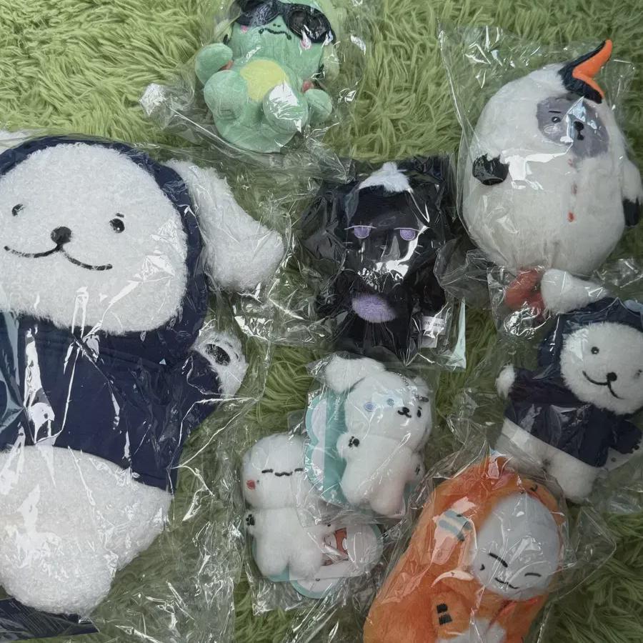 Monsta X Hyungwon Mini Debtor Doll
Monsta X Hyungwon Mini Debtor Doll