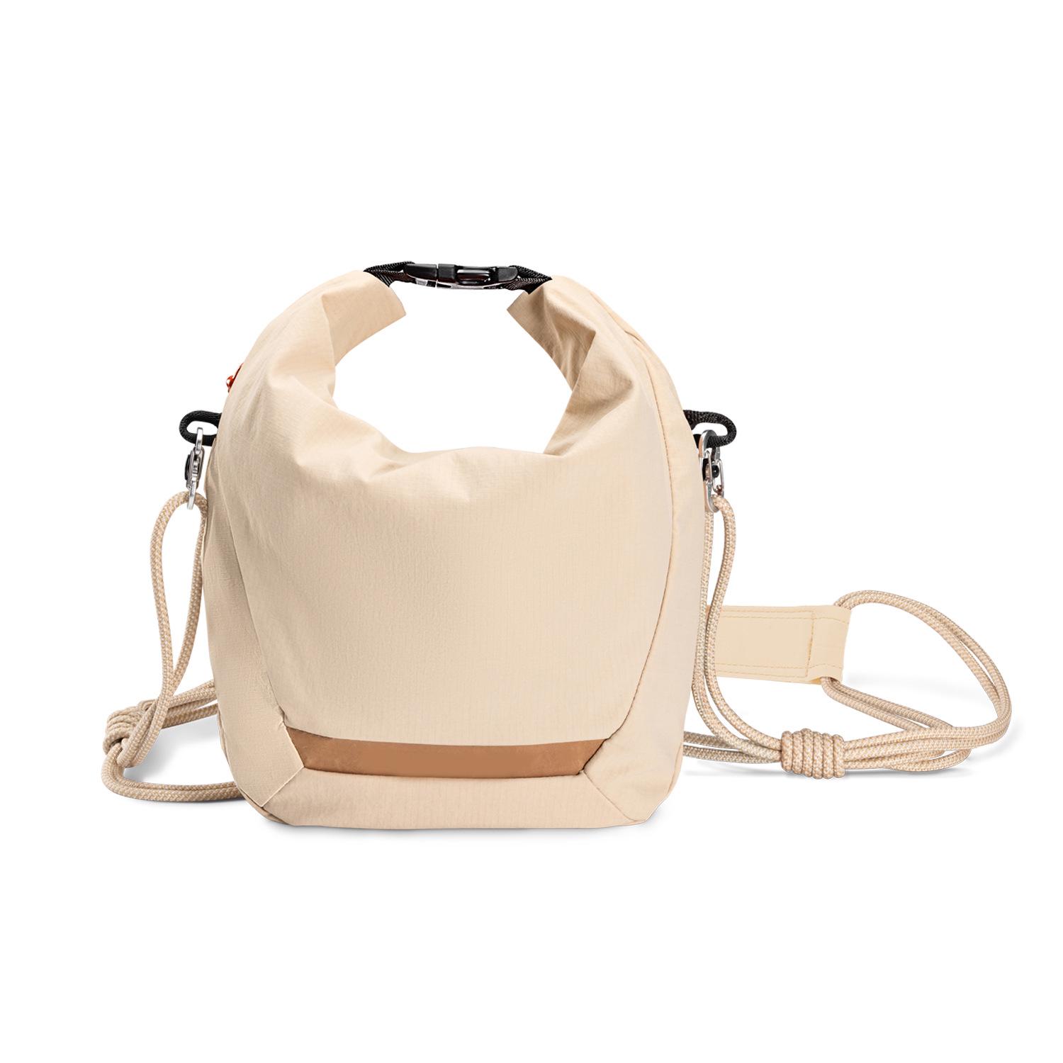 2025 Cloud Camera Shoulder Bag: Digital Photography Crossbody for Travel & Cycling Storage
2025 Cloud Camera Shoulder Bag: Digital Photography Crossbody for Travel & Cycling Storage