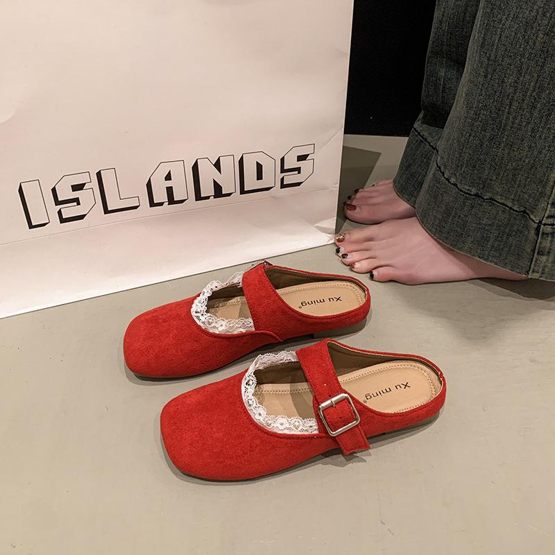 Lazy bag head lace edge half slippers one pedal 2025 spring and summer new sweet casual flat cool slippers women 35 рожевий
Lazy bag head lace edge half slippers one pedal 2025 spring and summer new sweet casual flat cool slippers women 35 рожевий