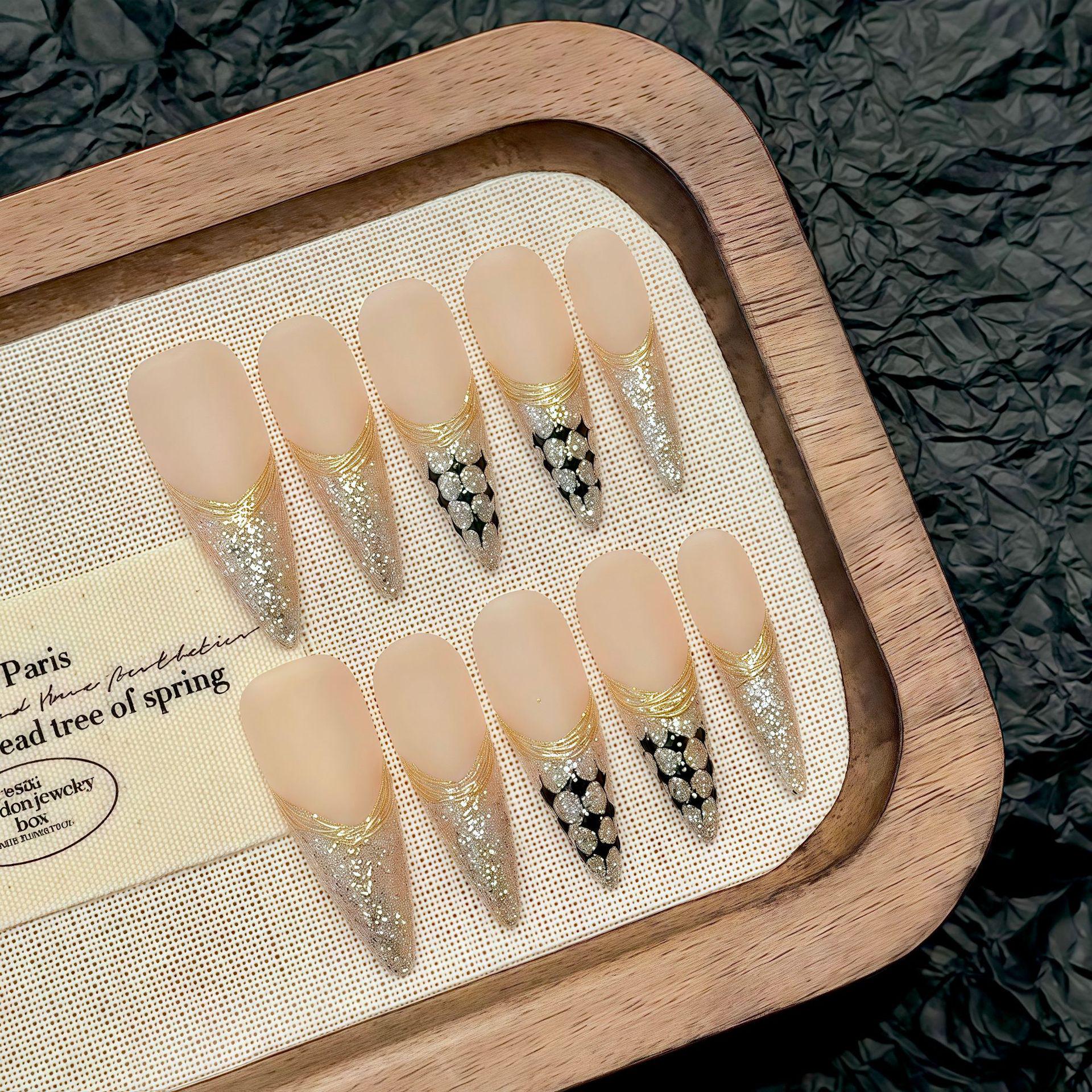 Yihe French Fragrance Whitening Handmade Wearable Nails - Long Manicure, European & American Style. Medium M
Yihe French Fragrance Whitening Handmade Wearable Nails - Long Manicure, European & American Style. Medium M