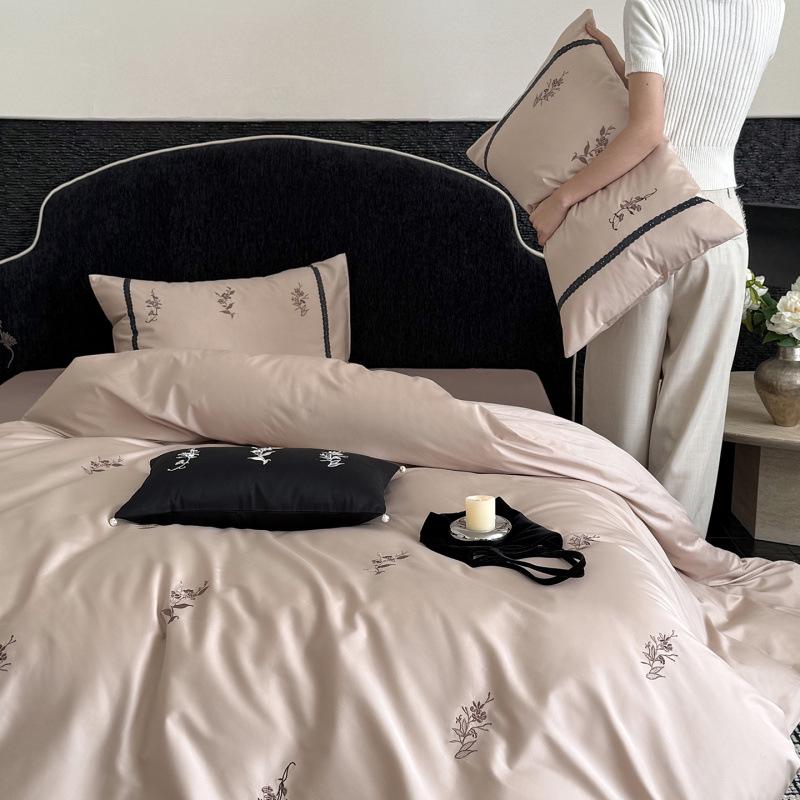 French Retro Satin Long-Staple Cotton Bedding Set: Pure Cotton Duvet Cover, Bed Sheet, Fitted Sheet, and Bed Linen. 1.2m Flat Sheet 3-piece Set
French Retro Satin Long-Staple Cotton Bedding Set: Pure Cotton Duvet Cover, Bed Sheet, Fitted Sheet, and Bed Linen. 1.2m Flat Sheet 3-piece Set