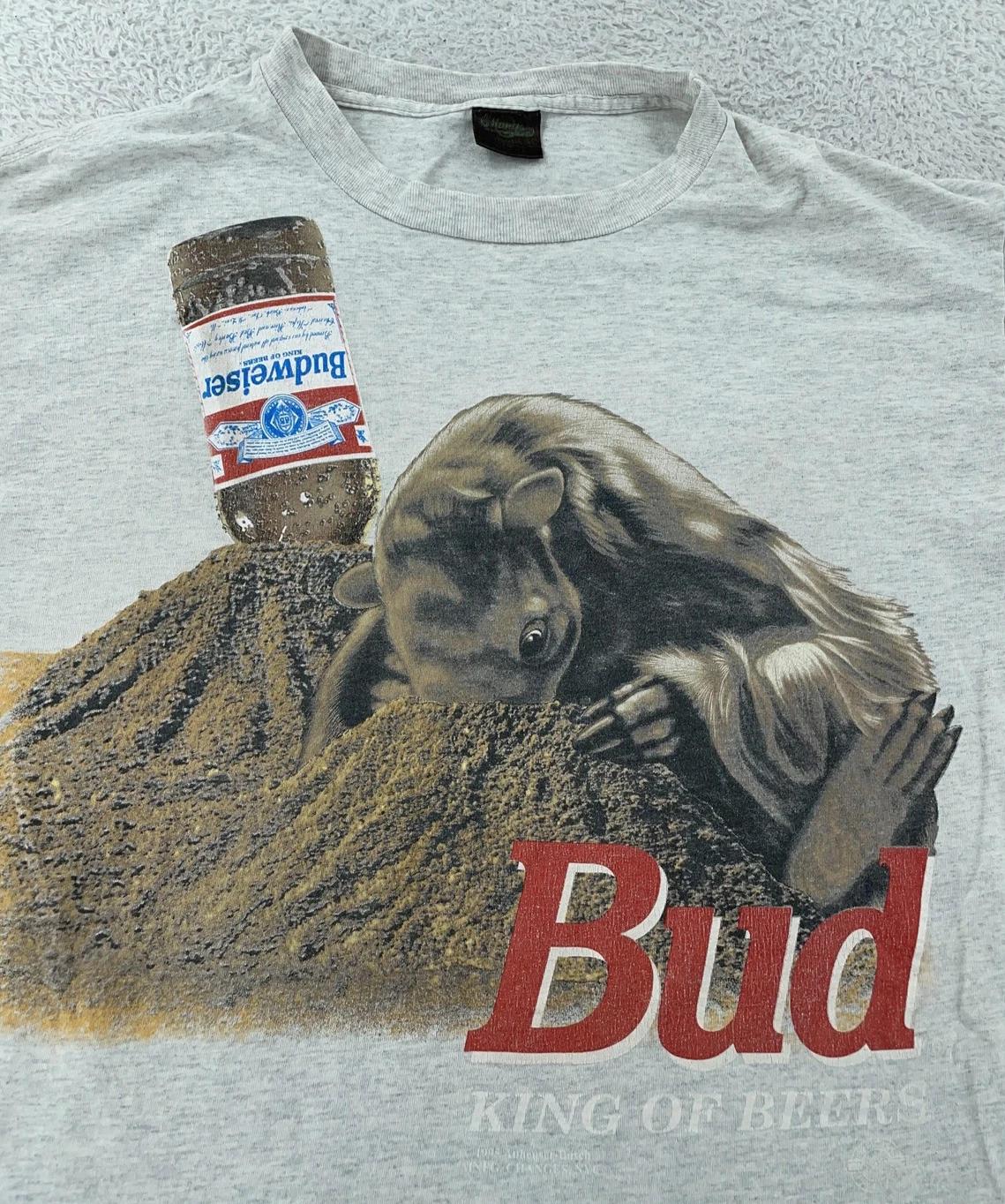 Vintage 90s Budweiser Anteater Anthill Double Sided T-Shirt T-Shirt XL Bud Beer 2XL
Vintage 90s Budweiser Anteater Anthill Double Sided T-Shirt T-Shirt XL Bud Beer 2XL