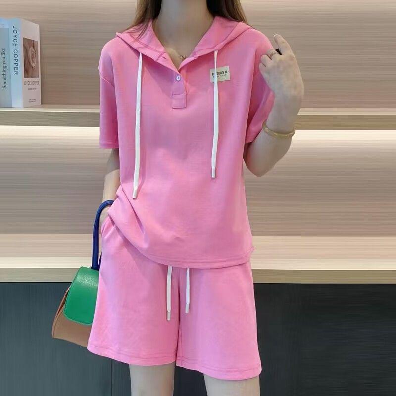 Korean-Style Loose Plus Size Women s Summer Sportswear Set – Casual Two-Piece with Short Sleeves (2025) 3XL
Korean-Style Loose Plus Size Women s Summer Sportswear Set – Casual Two-Piece with Short Sleeves (2025) 3XL