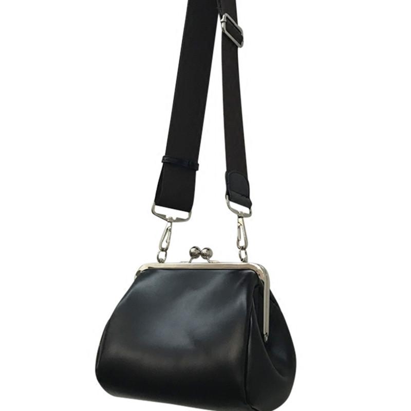Women Leather Messenger Bag Wide Shoulder Strap Female Retro Kiss Lock Crossbody Bags Chic PU Woman Bag Mini Leather Handbag чорний
Women Leather Messenger Bag Wide Shoulder Strap Female Retro Kiss Lock Crossbody Bags Chic PU Woman Bag Mini Leather Handbag чорний