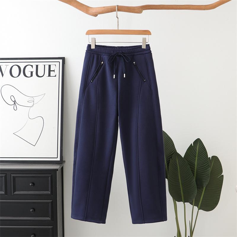 2025 Winter Plus Size High Waist Thickened Floor-Length Pants with Zipper Pockets - Plus Velvet for Women 8256 2XL темно-синий
2025 Winter Plus Size High Waist Thickened Floor-Length Pants with Zipper Pockets - Plus Velvet for Women 8256 2XL темно-синий