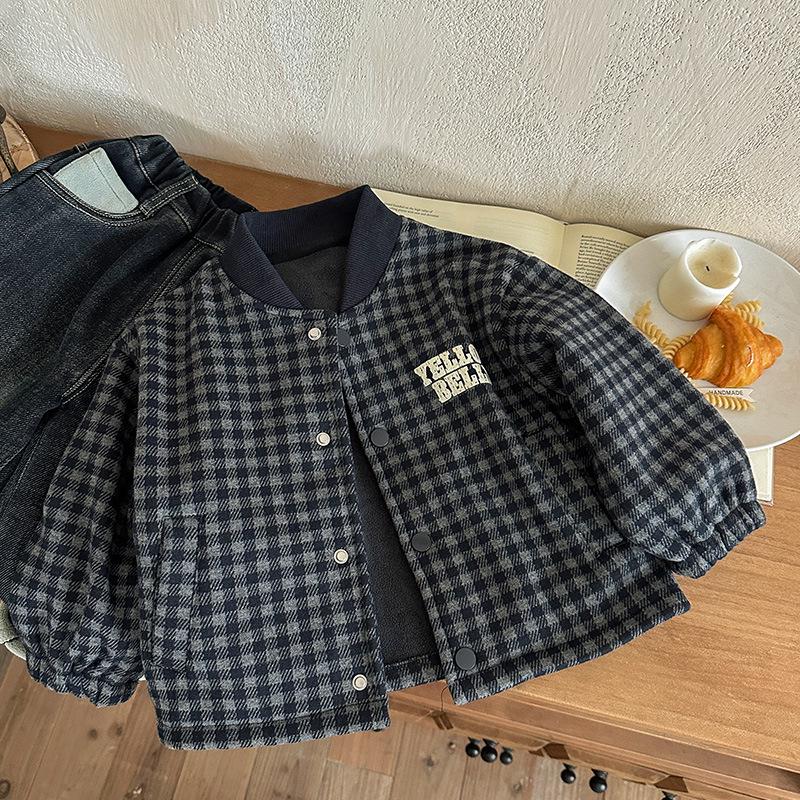 Boys Plaid Velvet-Lined Winter Jacket - 2025 Korean Style with Letter Print 120 cm синій
Boys Plaid Velvet-Lined Winter Jacket - 2025 Korean Style with Letter Print 120 cm синій