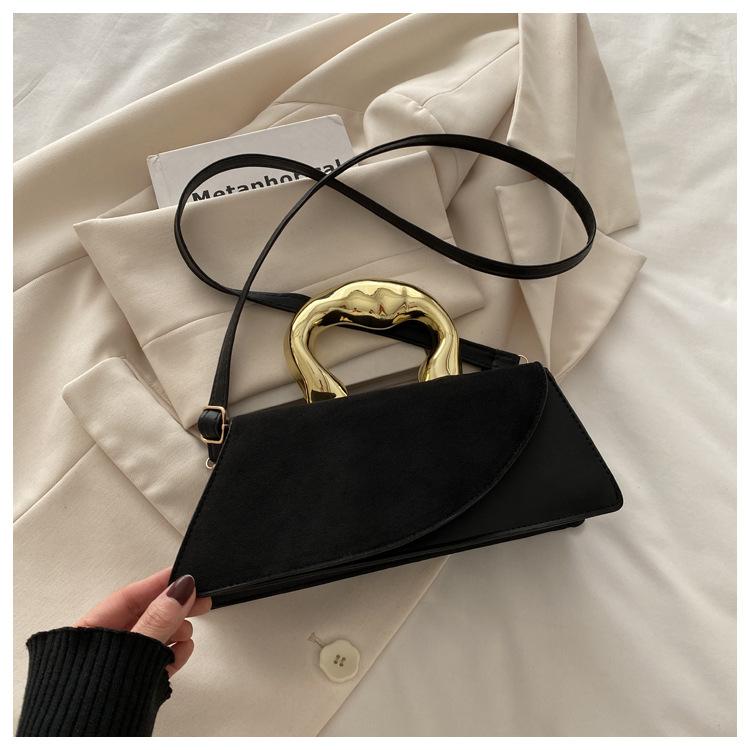 New Minimalist Design Shoulder Bag for Women Light Luxury Large Capacity Casual Metal Hand-held Crossbody Bags Female Handbag чёрный
New Minimalist Design Shoulder Bag for Women Light Luxury Large Capacity Casual Metal Hand-held Crossbody Bags Female Handbag чёрный