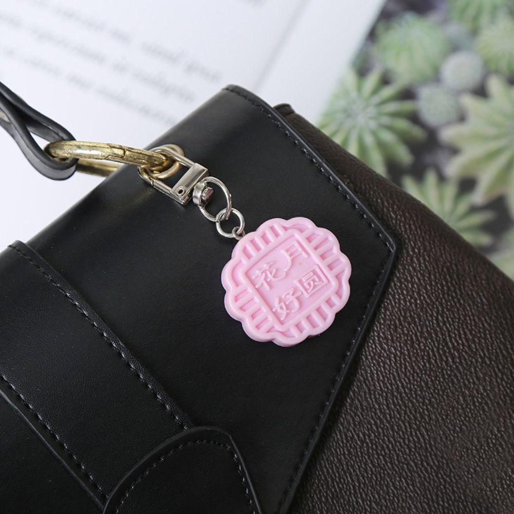 Cute Mid-Autumn Keychain Lucky Moon Cake Keyring Gift Mooncake Pendant Backpack Decor жёлтый
Cute Mid-Autumn Keychain Lucky Moon Cake Keyring Gift Mooncake Pendant Backpack Decor жёлтый