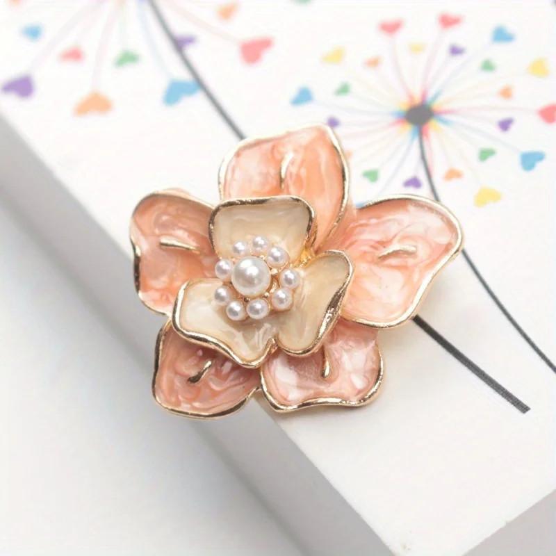 Elegant Atmosphere Light Luxury Fashion Flower Brooch Flower Pin Accessory Gift
Elegant Atmosphere Light Luxury Fashion Flower Brooch Flower Pin Accessory Gift