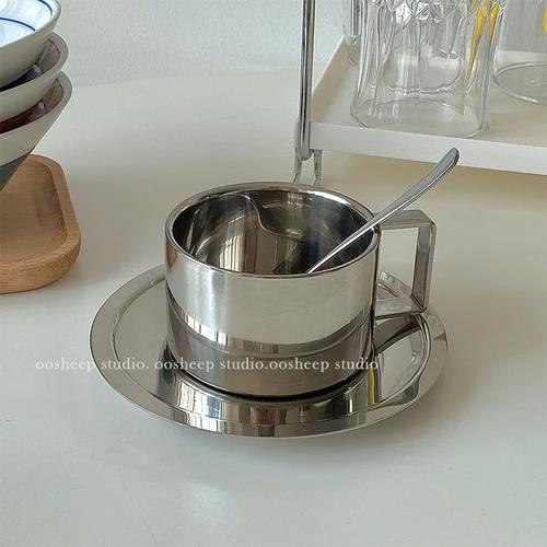 British Style 304 Stainless Steel Coffee Cup Dish Spoon Industrial Style European Three Piece Latte Cup Concentrated Milk 180ml -280ml
British Style 304 Stainless Steel Coffee Cup Dish Spoon Industrial Style European Three Piece Latte Cup Concentrated Milk 180ml -280ml