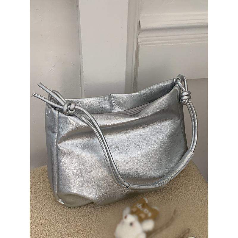 Весенняя мода сумка под мышкой женская новая ручная сумка повседневная универсальная большая вместимость на плечо сумка-мессенджер