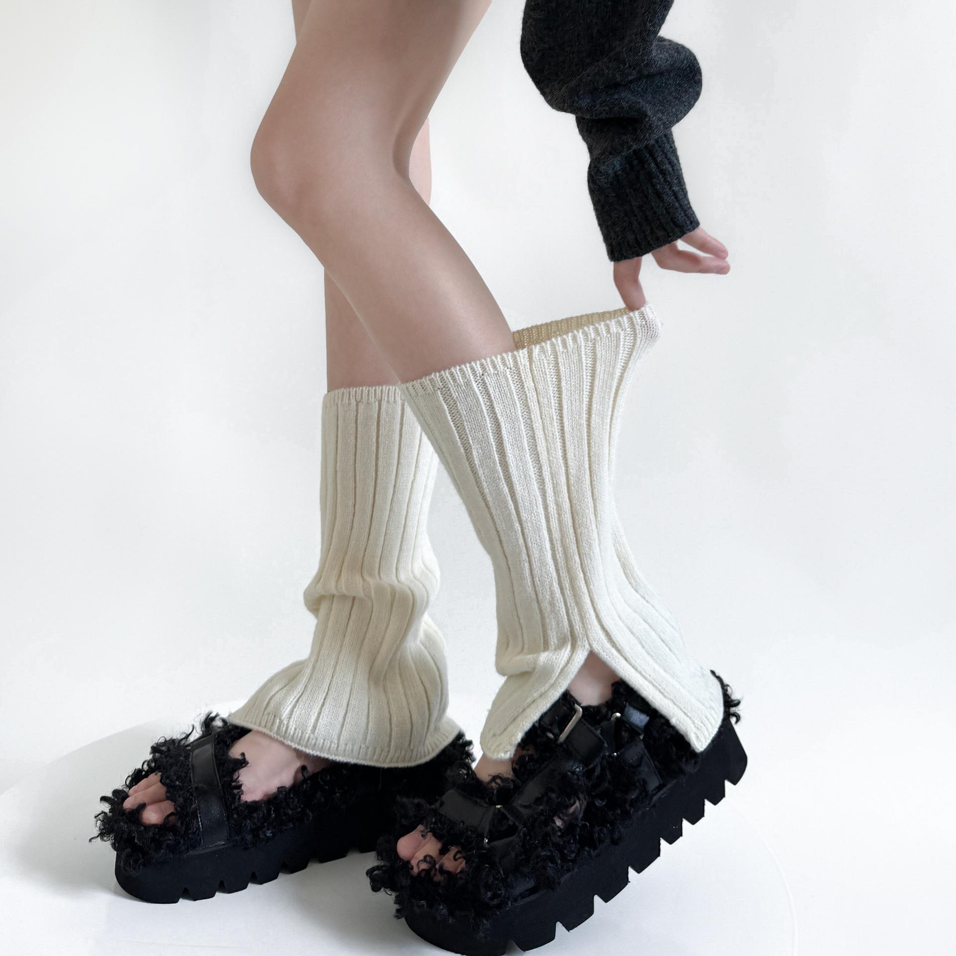 Korean Fashion Casual Leg Warmers Knit Boot Cuffs Vertical Ribbed Texture Slouchy Calf Sock Blend Boot Toppers Autumn Winter One Size
Korean Fashion Casual Leg Warmers Knit Boot Cuffs Vertical Ribbed Texture Slouchy Calf Sock Blend Boot Toppers Autumn Winter One Size