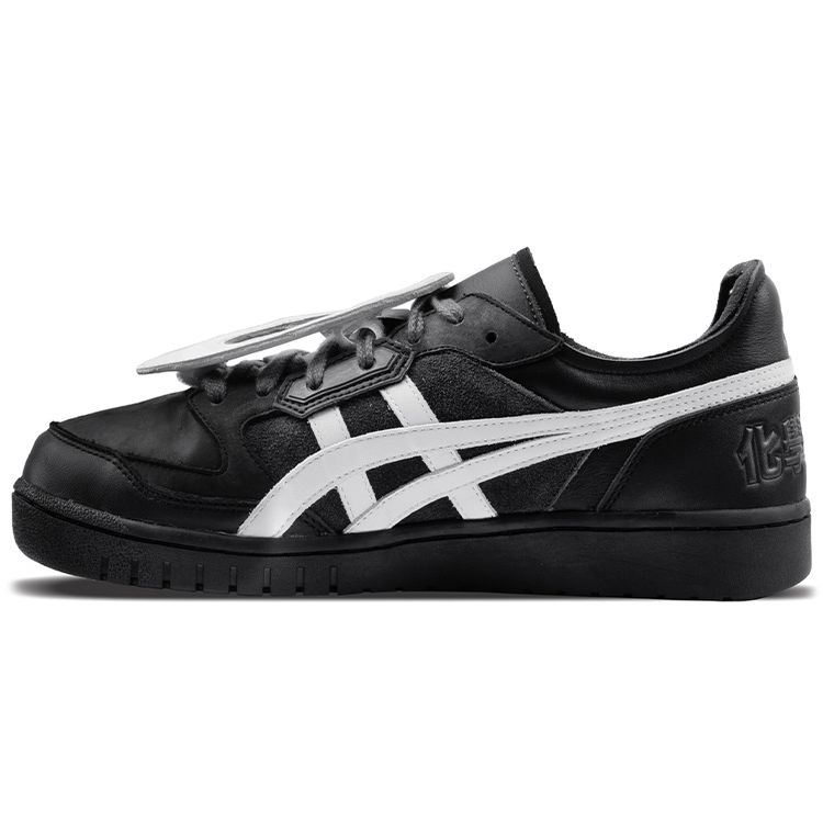 Кроссовки унисекс ASICS Chemist Creations x All Court Alpha-S Black 1203A160-001 44.5
Кроссовки унисекс ASICS Chemist Creations x All Court Alpha-S Black 1203A160-001 44.5