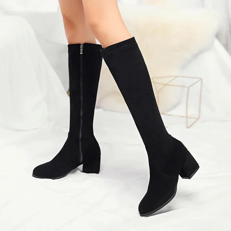 Зимние стрейч ботфорты до колена женские на блочном каблуке для платья, вечеринки, офиса, с круглым носком, сексуальные, на молнии, теплые, плюшевые, для верховой езды, длинные 45
Зимние стрейч ботфорты до колена женские на блочном каблуке для платья, вечеринки, офиса, с круглым носком, сексуальные, на молнии, теплые, плюшевые, для верховой езды, длинные 45
