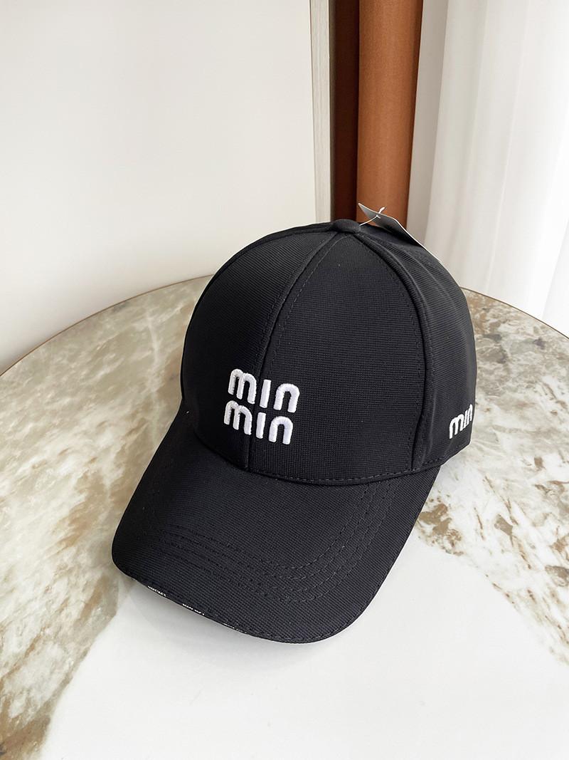 Embroidered Baseball Cap With Sun Protection Breathability For Casual Outdoor Wear Black White
Embroidered Baseball Cap With Sun Protection Breathability For Casual Outdoor Wear Black White