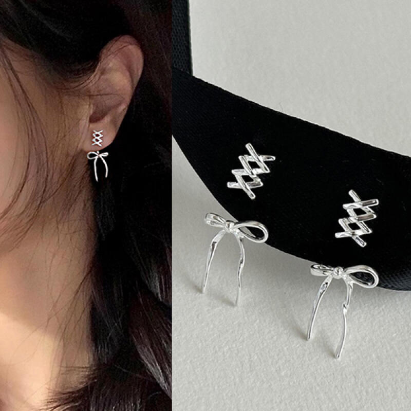 Tomita Ribbon Layered Stud Earrings (925 Silver) gold
Tomita Ribbon Layered Stud Earrings (925 Silver) gold