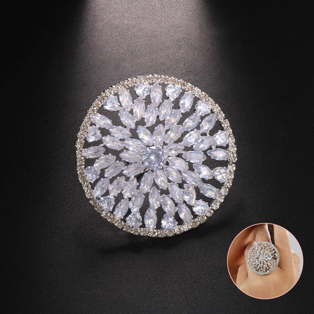 Adjustable Exaggerate Rhinestone Open Rings Wedding Anniversary Crystal Finger Ring Party Jewelry
Adjustable Exaggerate Rhinestone Open Rings Wedding Anniversary Crystal Finger Ring Party Jewelry
