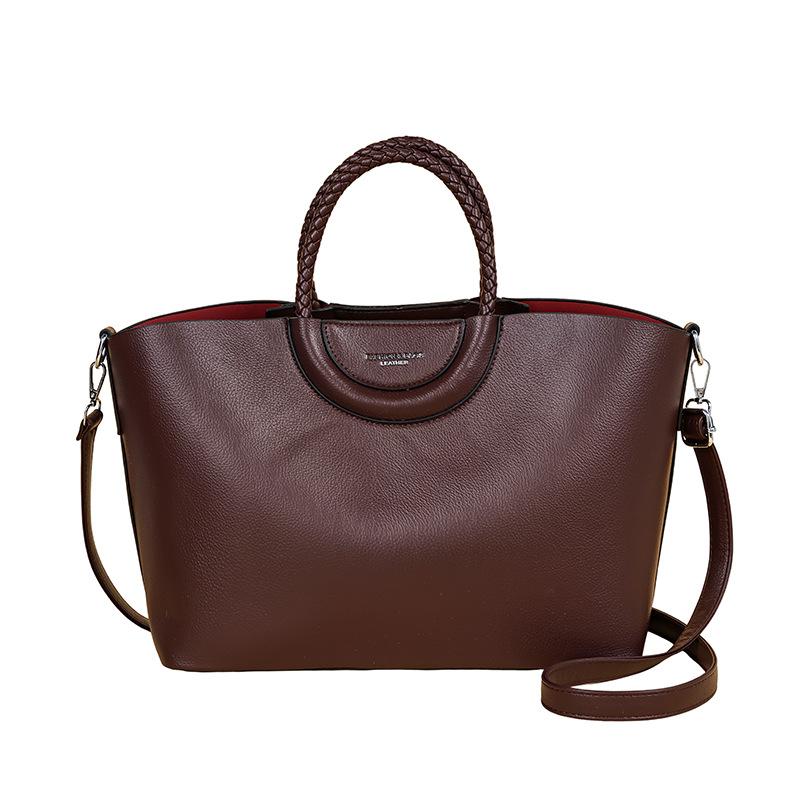 Large Capacity Tote Bag for Ladies, Hand-held Commuter Bag, Single Shoulder Crossbody Bag кавовий
Large Capacity Tote Bag for Ladies, Hand-held Commuter Bag, Single Shoulder Crossbody Bag кавовий