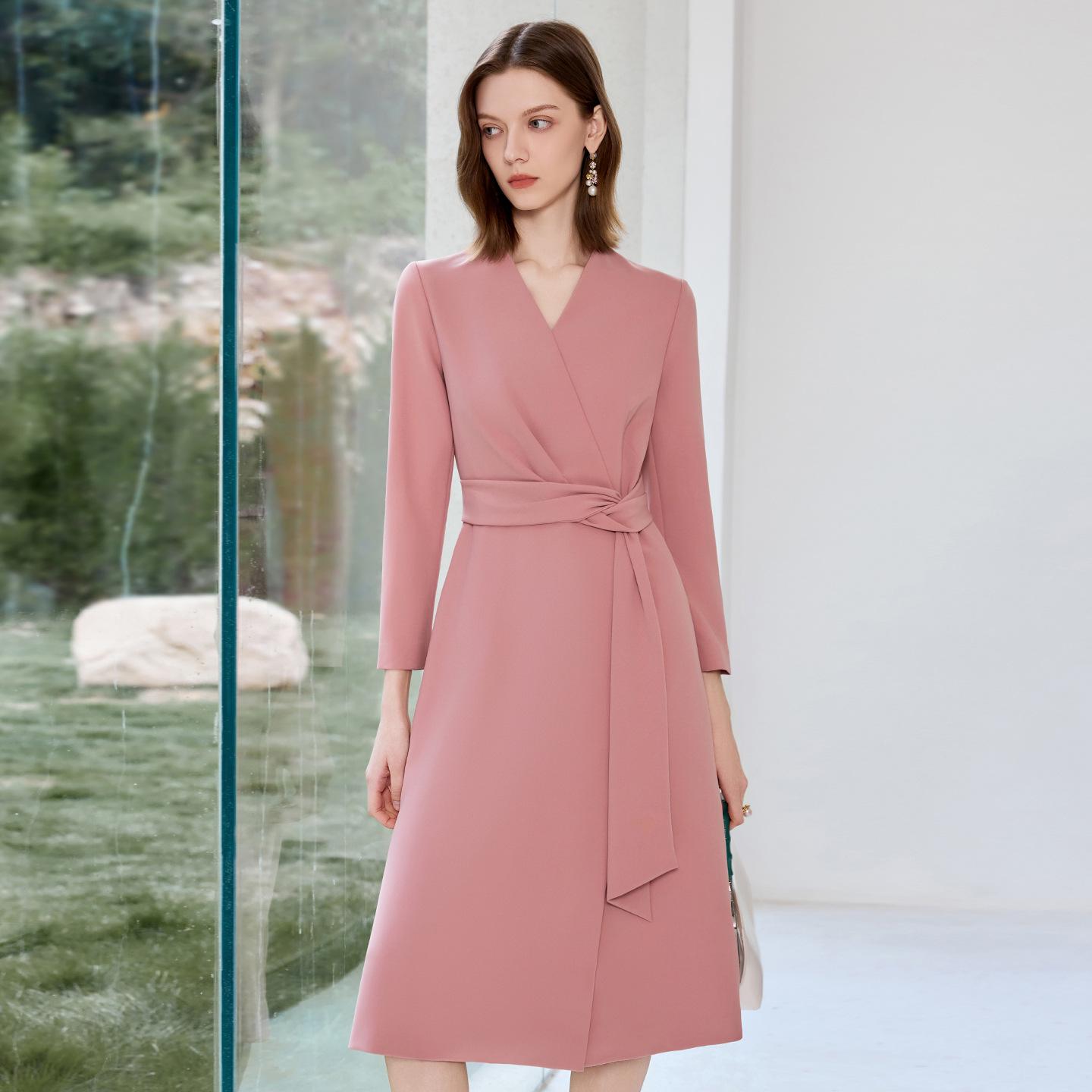 Ai Shang Chen V-Neck Waist-Cinching Sakura Pink Dress: Autumn Light Luxury & Elegant Commuting Long Dress for Women L розовый
Ai Shang Chen V-Neck Waist-Cinching Sakura Pink Dress: Autumn Light Luxury & Elegant Commuting Long Dress for Women L розовый