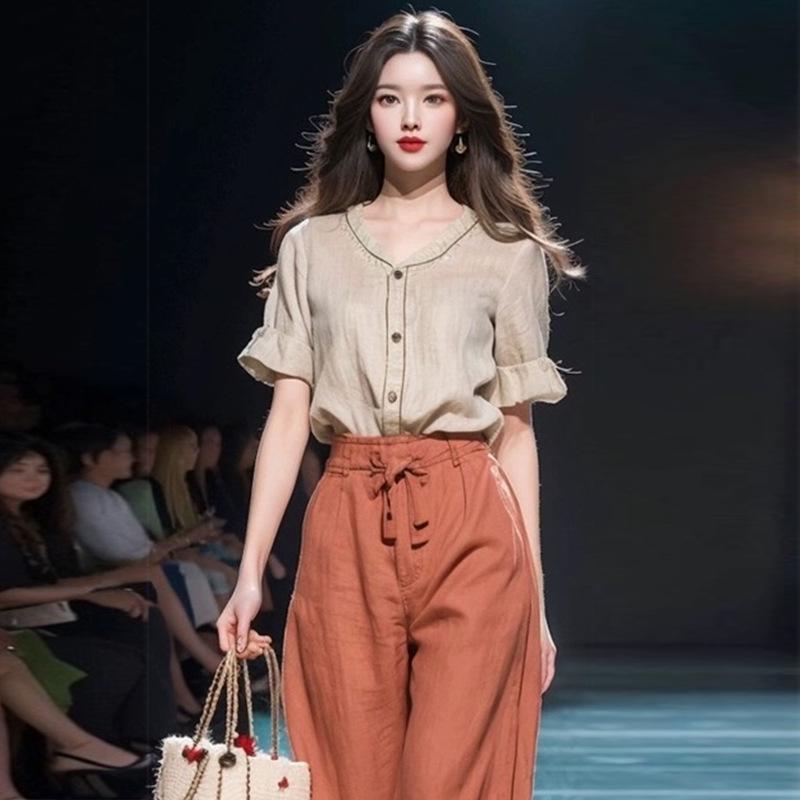 2024 Женский Ретро Летний Костюм в Стиле Гонконга Высокого Класса: Красивый комплект из двух предметов: рубашка и брюки Large
2024 Женский Ретро Летний Костюм в Стиле Гонконга Высокого Класса: Красивый комплект из двух предметов: рубашка и брюки Large