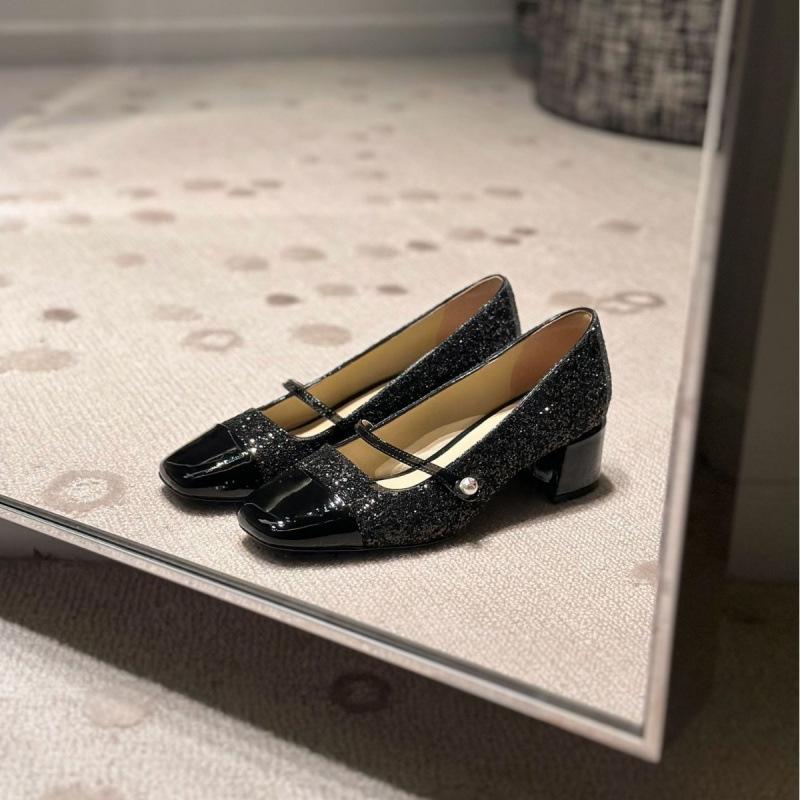 ! Shoes color matching pearl buckle thick heel square head light mouth single shoes female Mary Jane commuting 35 чорний
! Shoes color matching pearl buckle thick heel square head light mouth single shoes female Mary Jane commuting 35 чорний