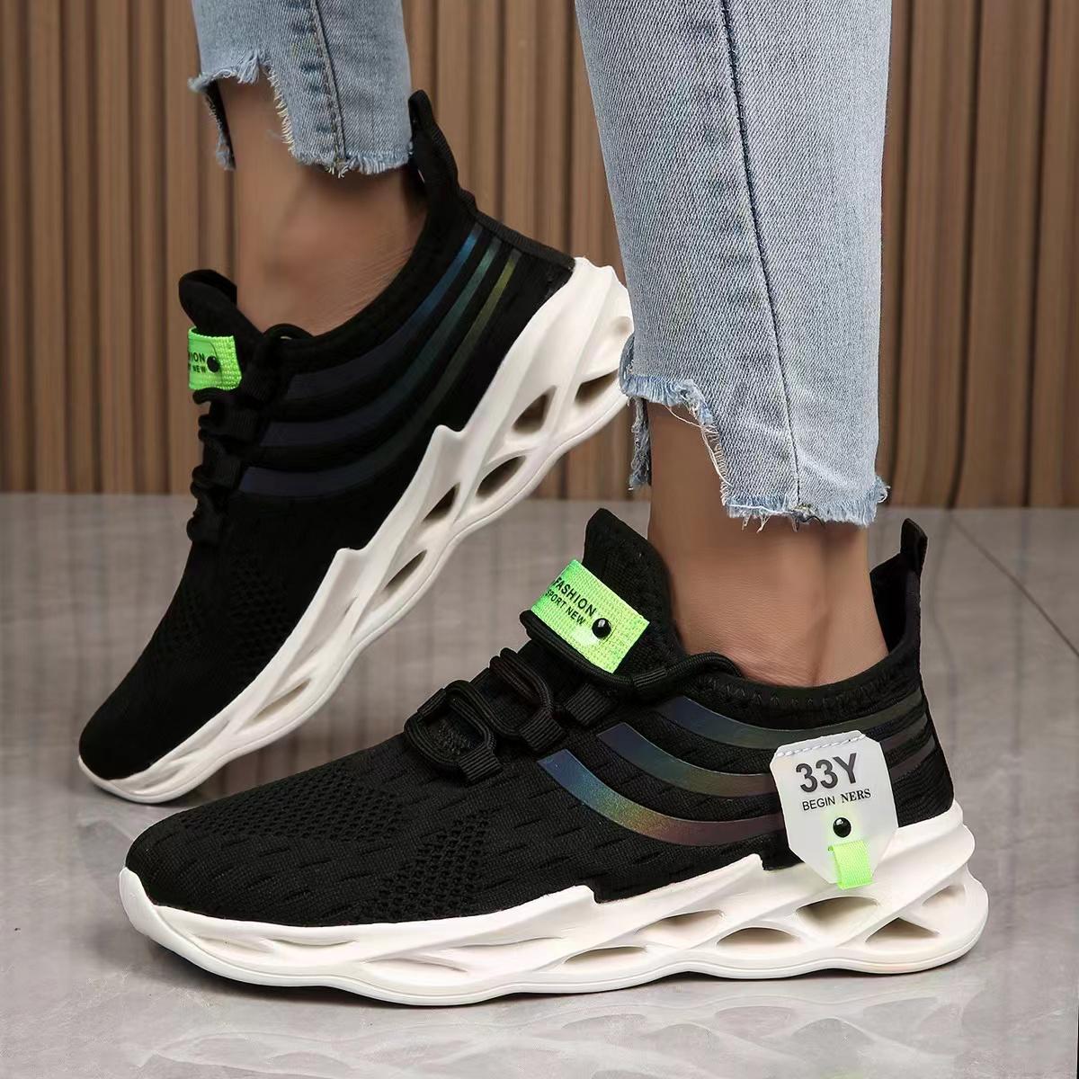Marathon New Men s Shoes Super Breathable Mesh Shoes Men s Sports Shoes Men s Flying Weaving Light Casual Shoes 46 чорний
Marathon New Men s Shoes Super Breathable Mesh Shoes Men s Sports Shoes Men s Flying Weaving Light Casual Shoes 46 чорний