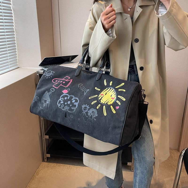 Military style travel bag National graffiti travel bag Men s and women s short-distance hand luggage bag Dry and wet separation fitness bag чёрный
Military style travel bag National graffiti travel bag Men s and women s short-distance hand luggage bag Dry and wet separation fitness bag чёрный