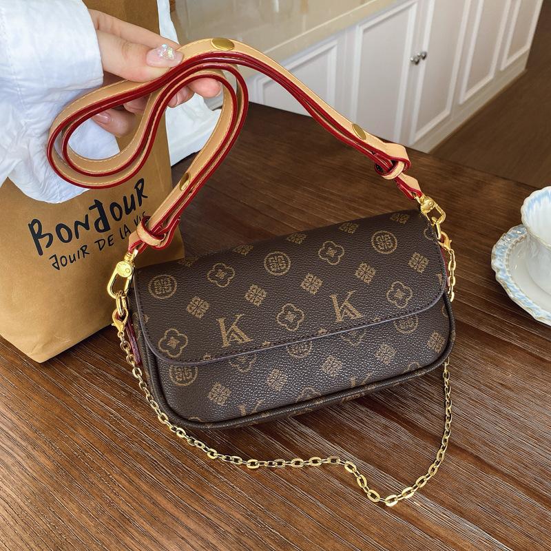 Сумка Женская Новая Сумка Через Плечо Маленькая Квадратная Сумка Модная Цепочка Одноплечевая Подмышечная Сумка
Сумка Женская Новая Сумка Через Плечо Маленькая Квадратная Сумка Модная Цепочка Одноплечевая Подмышечная Сумка