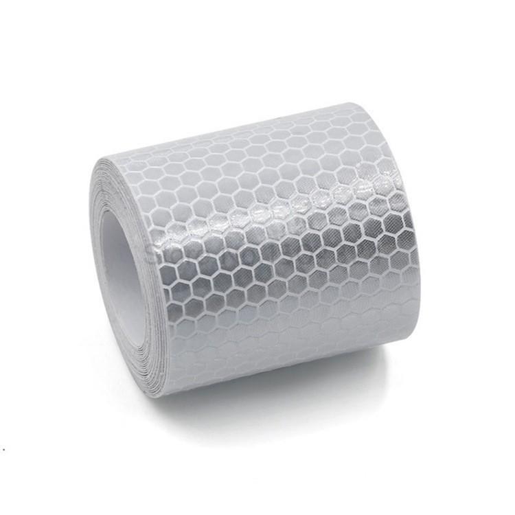 Кристалічна світловідбивна стрічка для автомобілів, смуги безпеки, вантажівок та мотоциклів One Size срібний
Кристалічна світловідбивна стрічка для автомобілів, смуги безпеки, вантажівок та мотоциклів One Size срібний