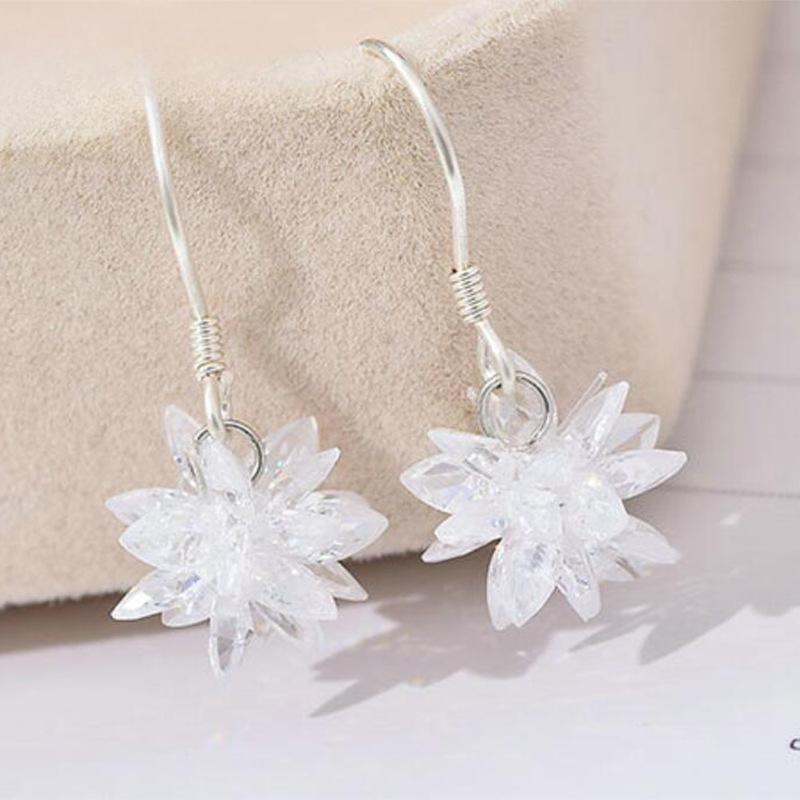 Серьги-крючки из чистого серебра S925, женские, с кристаллами, красивые, с ледяным цветком, японские, простые, универсальные
Серьги-крючки из чистого серебра S925, женские, с кристаллами, красивые, с ледяным цветком, японские, простые, универсальные