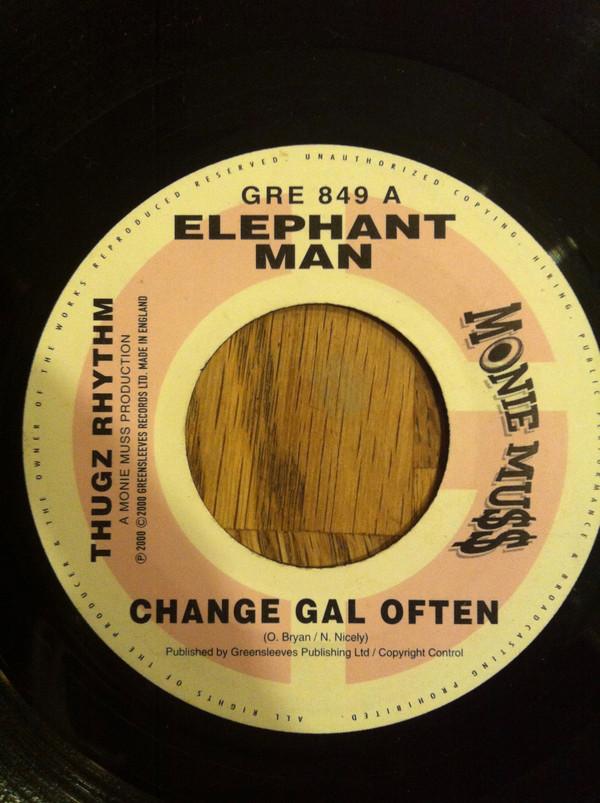 7inch Record ELEPHANT MAN / NU BARN THUGZ - Change Gal Often / Continental GRE849 Greensleeves Re 2000 UK Reggae, Ska & Dub Used
7inch Record ELEPHANT MAN / NU BARN THUGZ - Change Gal Often / Continental GRE849 Greensleeves Re 2000 UK Reggae, Ska & Dub Used