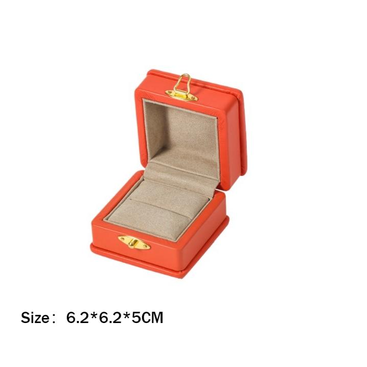 Leather Jewelry Rings Box Wedding Rings Display Case Jewelers Ring Gift Packaging Boxes Travelling Portable Ring Storage Cases жовтий
Leather Jewelry Rings Box Wedding Rings Display Case Jewelers Ring Gift Packaging Boxes Travelling Portable Ring Storage Cases жовтий