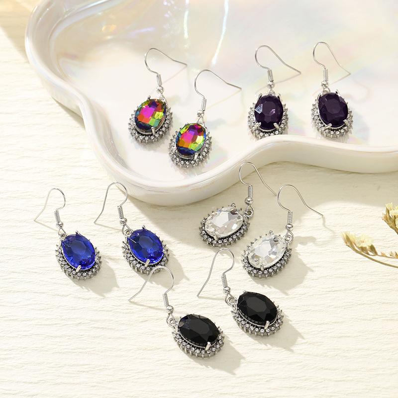 Premium light luxury earrings niche versatile diamond-encrusted women s earrings source factory фиолетовый
Premium light luxury earrings niche versatile diamond-encrusted women s earrings source factory фиолетовый