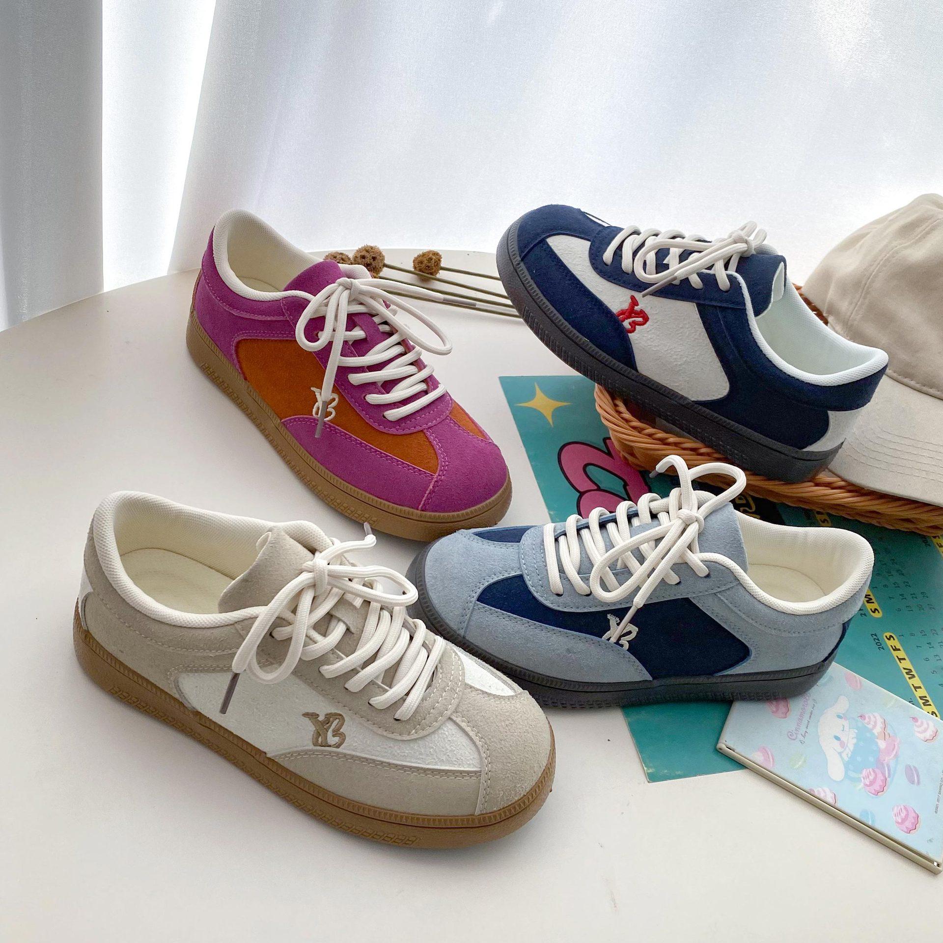 Retro German training shoes super fire color matching platform sports shoes women s shoes spring new high-end casual shoes 6013 35 светло-синий
Retro German training shoes super fire color matching platform sports shoes women s shoes spring new high-end casual shoes 6013 35 светло-синий