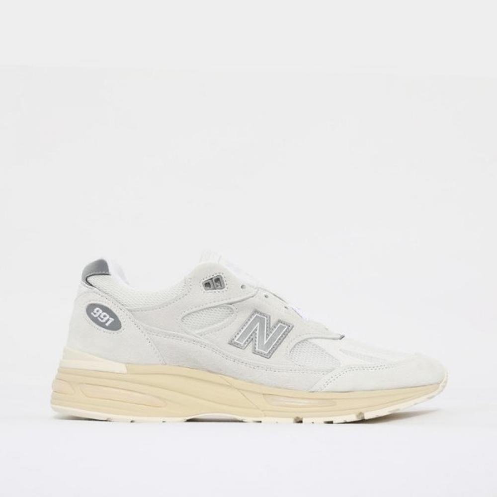 New Balance 25ss New Val 991v2 Made In Uk wInd Chime Frozen Dew Mens Sneakers U991ow2 10.5
New Balance 25ss New Val 991v2 Made In Uk wInd Chime Frozen Dew Mens Sneakers U991ow2 10.5