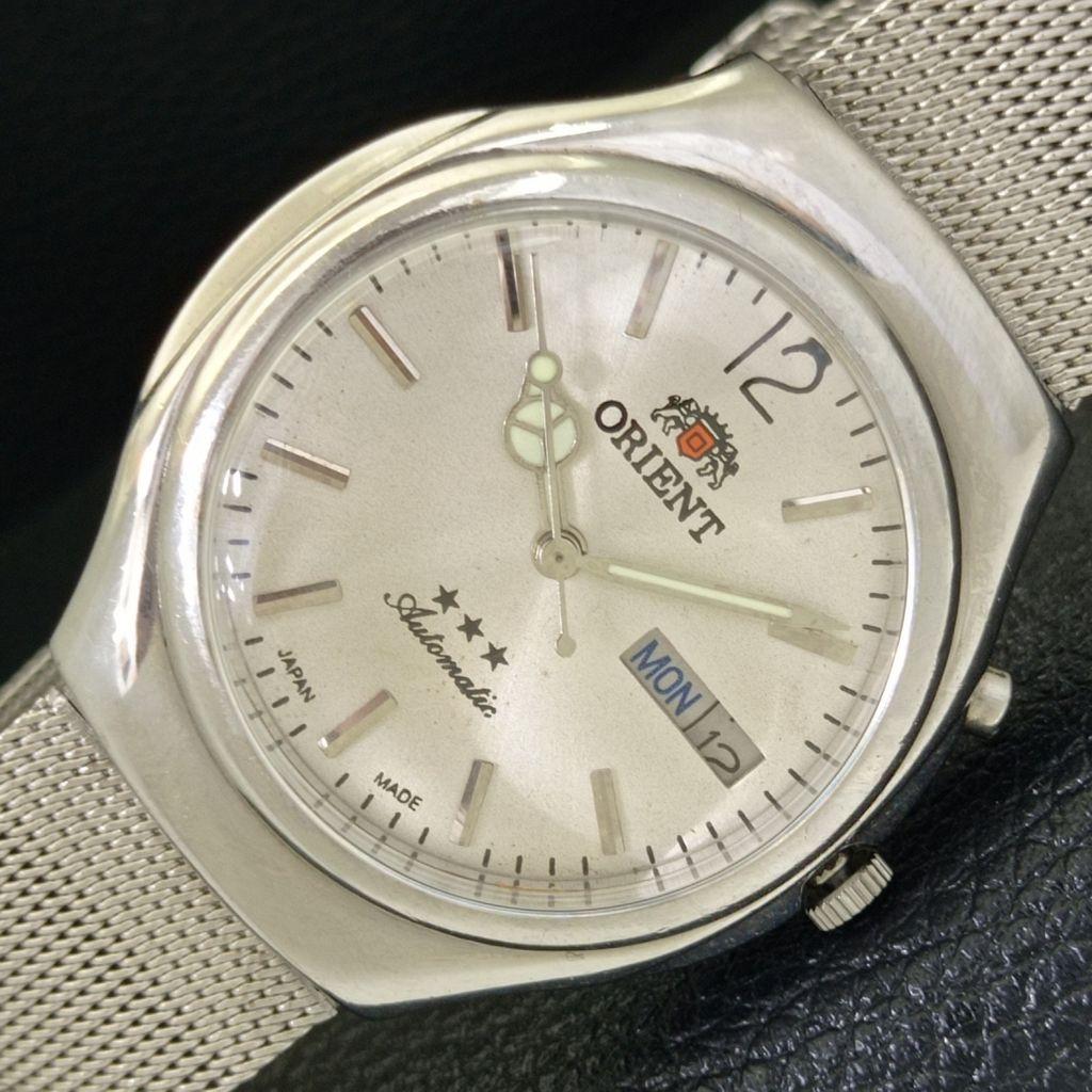 VINTAGE ORIENT AUTOMATIC 46941 JAPAN MENS SILVER COLOR DIAL WATCH a500340-2 R151b-a500340
VINTAGE ORIENT AUTOMATIC 46941 JAPAN MENS SILVER COLOR DIAL WATCH a500340-2 R151b-a500340