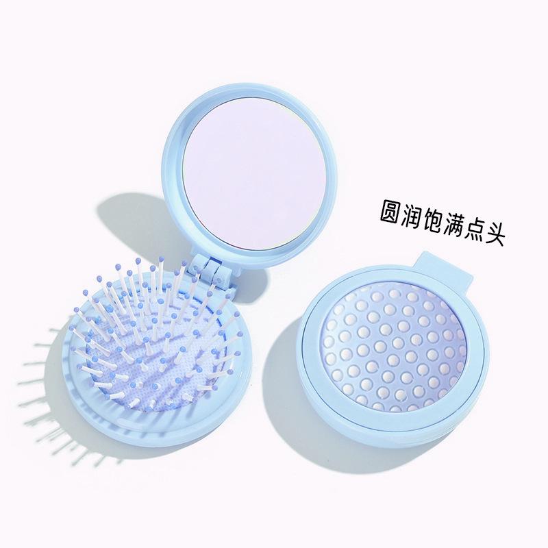 Мультяшная расческа-подушка с откидным механизмом для детей - Гладкая и нежная массажная щетка для волос 7*7.5*3cm
Мультяшная расческа-подушка с откидным механизмом для детей - Гладкая и нежная массажная щетка для волос 7*7.5*3cm