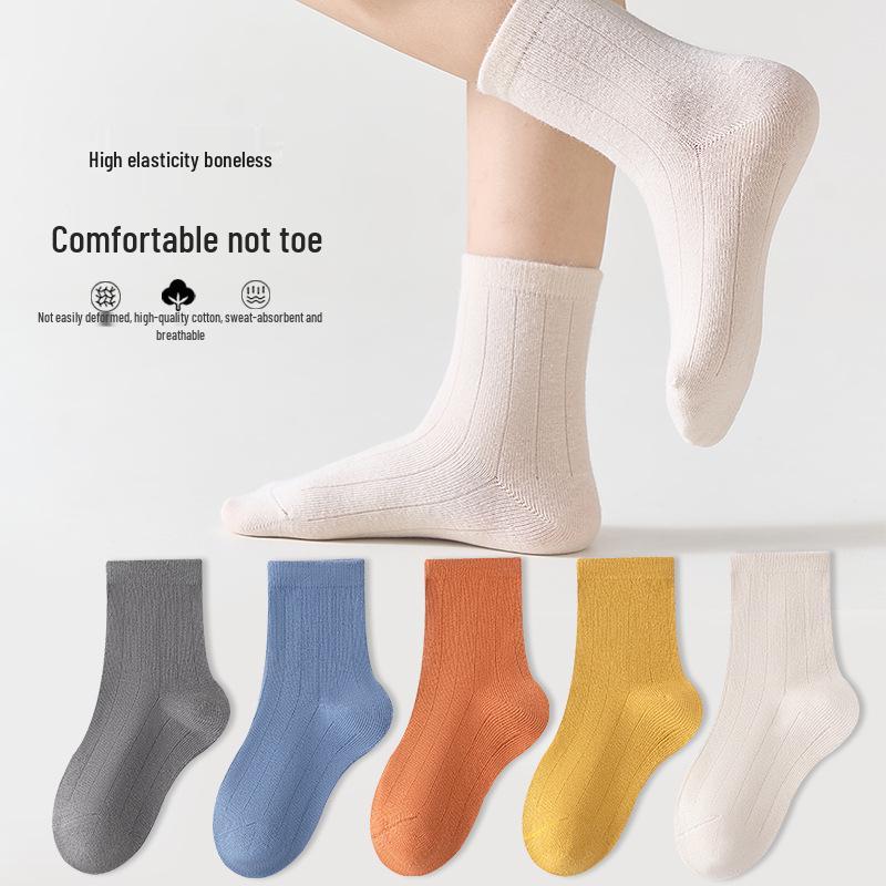 5 Pairs - Kids Mid-Tube Cotton Socks: Autumn/Winter Solid Colors, Cartoon Designs for Boys, Baby, and Older Children 3-5 years, shoe size 22-26
5 Pairs - Kids Mid-Tube Cotton Socks: Autumn/Winter Solid Colors, Cartoon Designs for Boys, Baby, and Older Children 3-5 years, shoe size 22-26