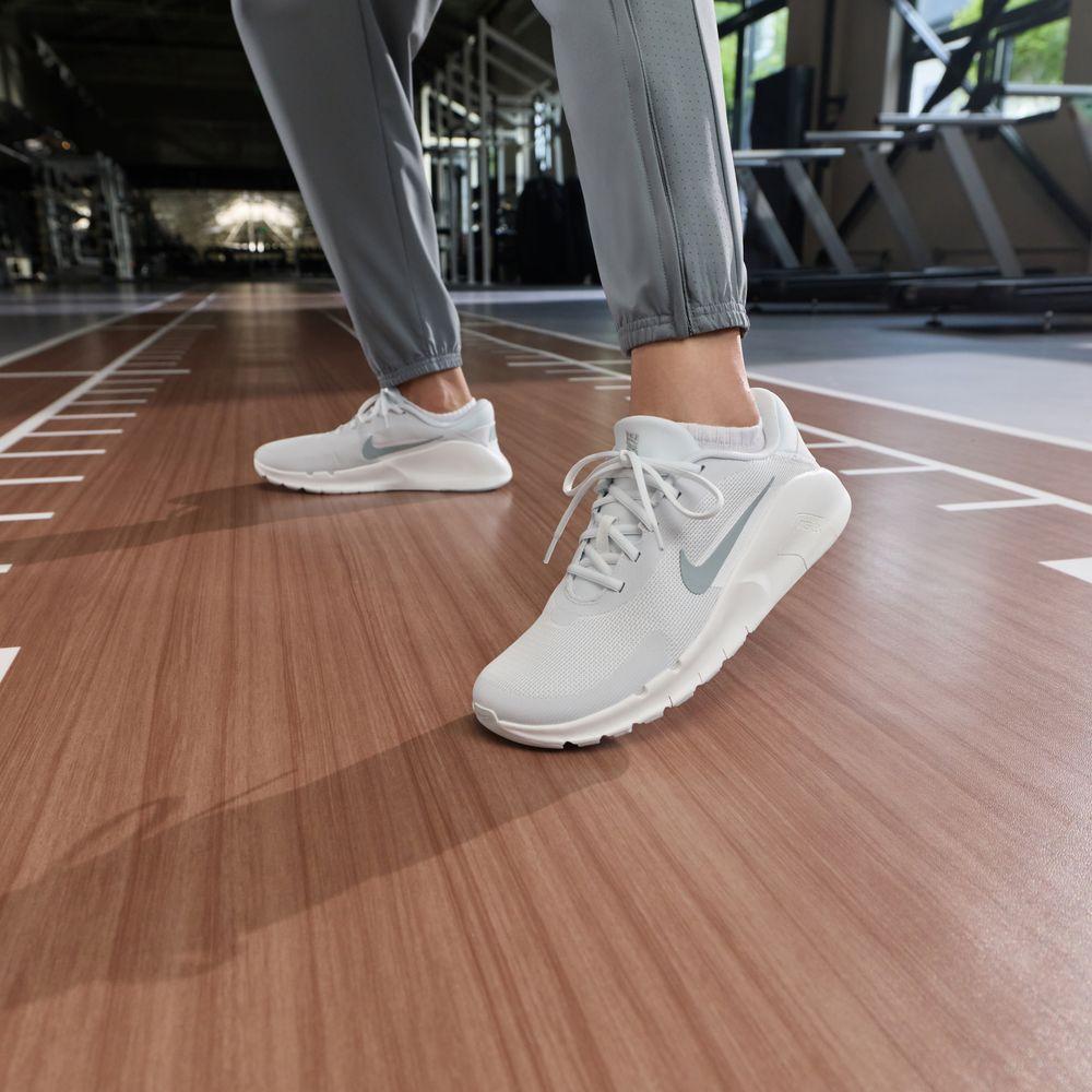 Nike Flex Train Mesh Breathable Support Low top Training Shoes Men s 41
Nike Flex Train Mesh Breathable Support Low top Training Shoes Men s 41