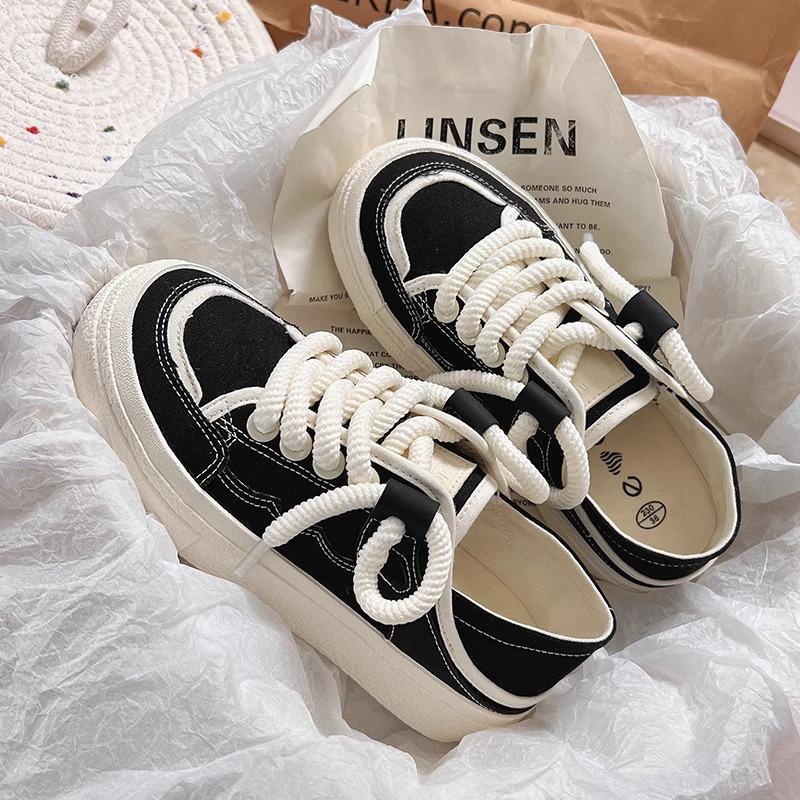 Women s White Canvas Sneakers with Thick Soles, 2026 Spring Korean Style, Height-Enhancing, Versatile Two-Wear Design for Casual Sports. 40 чорний
Women s White Canvas Sneakers with Thick Soles, 2026 Spring Korean Style, Height-Enhancing, Versatile Two-Wear Design for Casual Sports. 40 чорний