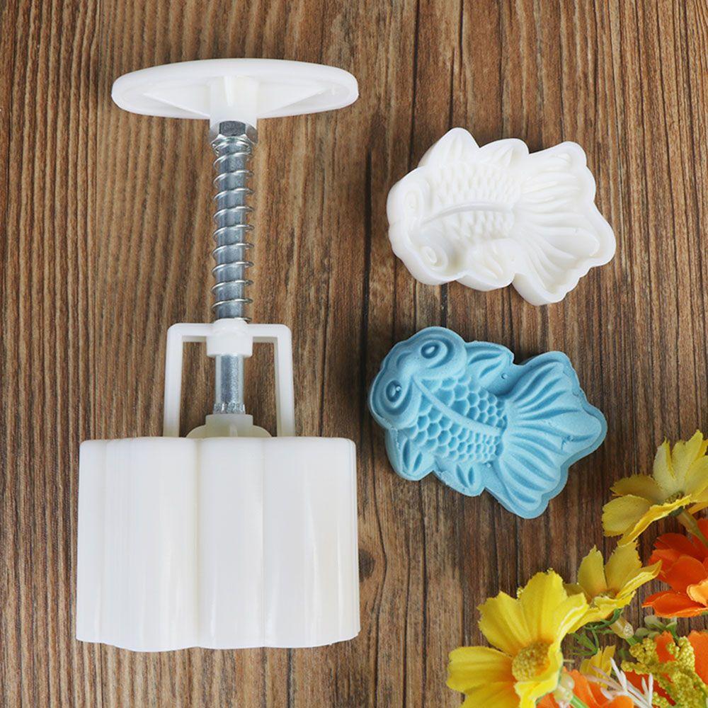 Decoration Cake DIY Creative Fish Design Mooncake Stamps Cookie Cutter Bakeware Mooncake Mold
Decoration Cake DIY Creative Fish Design Mooncake Stamps Cookie Cutter Bakeware Mooncake Mold