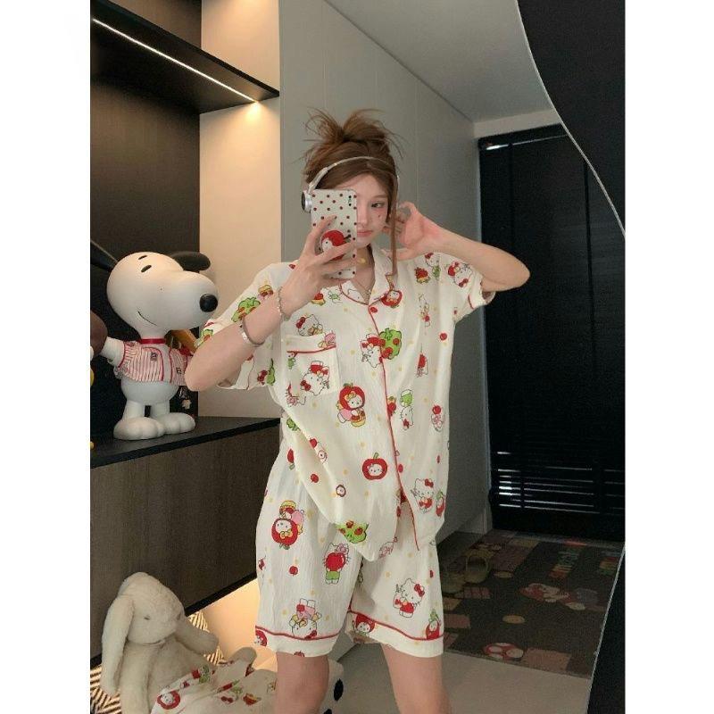 New soft cute apple hello kitty pajamas women s summer short-sleeved shorts red edge two-piece set student loungewear S
New soft cute apple hello kitty pajamas women s summer short-sleeved shorts red edge two-piece set student loungewear S