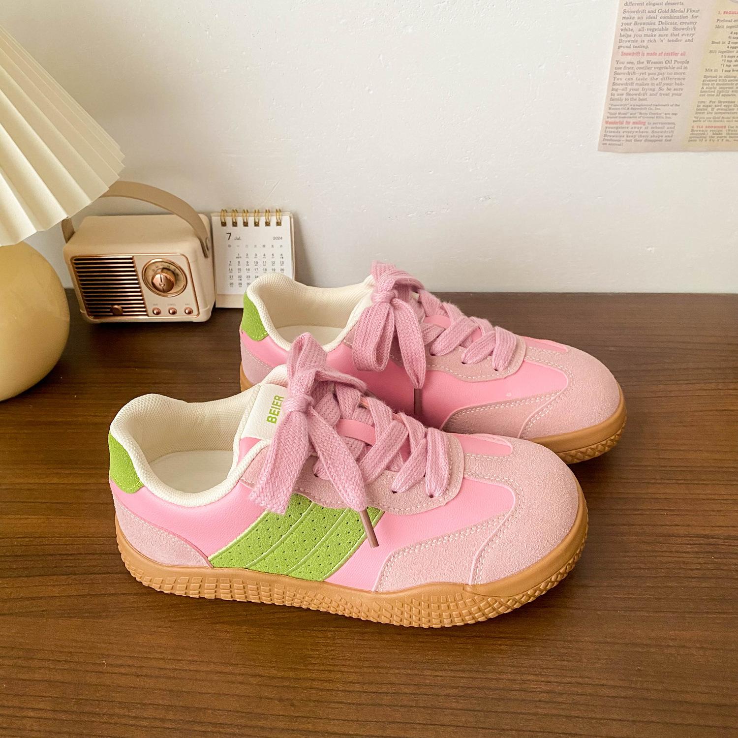 Retro niche women s autumn versatile little white shoes junior high school little white shoes 35
Retro niche women s autumn versatile little white shoes junior high school little white shoes 35