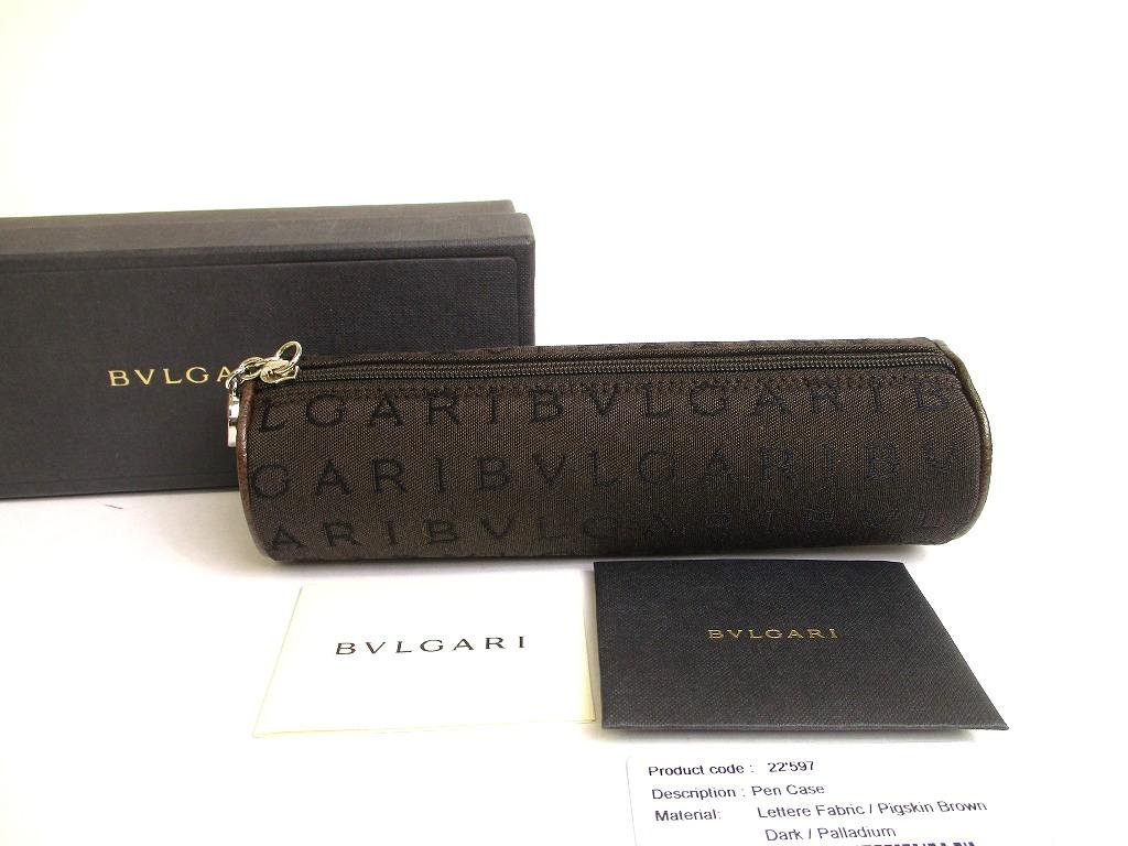 Оригинальный чехол-пенал BVLGARI Logomania Brown Fabric #a755, восстановленный
Оригинальный чехол-пенал BVLGARI Logomania Brown Fabric #a755, восстановленный