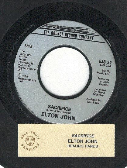 7inch Record ELTON JOHN - Sacrifice / Healing Hands EJS22 The Rocket Reco 1990 UK Rock Used
7inch Record ELTON JOHN - Sacrifice / Healing Hands EJS22 The Rocket Reco 1990 UK Rock Used