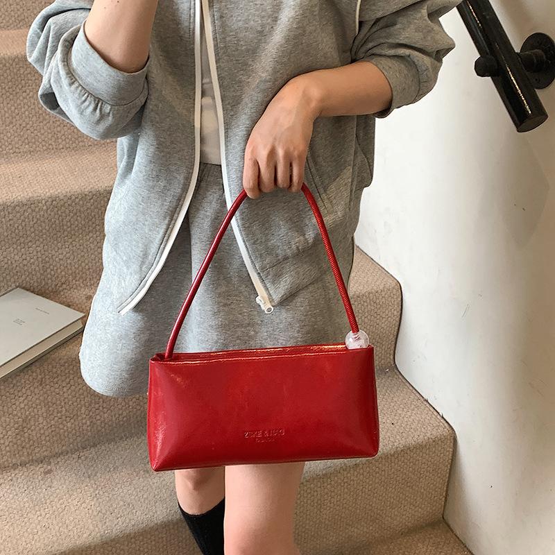 Handbag Women s 2025 Summer New Fashion Casual Underarm Bag Niche Premium Trend Versatile Shoulder Bag 30*7.5*13 синий
Handbag Women s 2025 Summer New Fashion Casual Underarm Bag Niche Premium Trend Versatile Shoulder Bag 30*7.5*13 синий